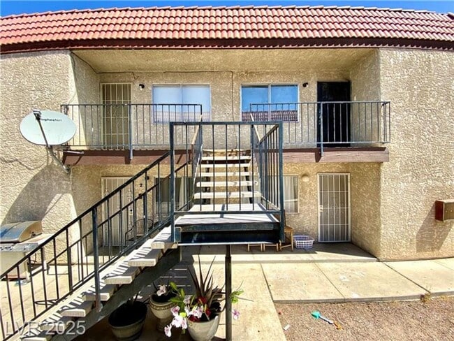 Primary Photo - 2 Bed 2 Bth condo unit close to UNLV-***2 WEEKS FREE***