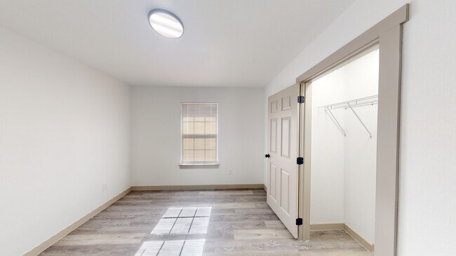 Building Photo - 324 Old Timers Rd