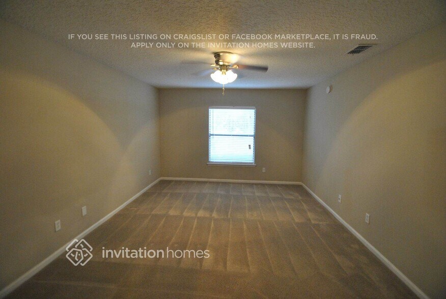 Building Photo - 10890 Birchard Ln