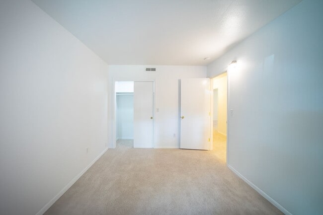 Building Photo - Greenleaf House: A Sustainable and Eco-Friendly Home!