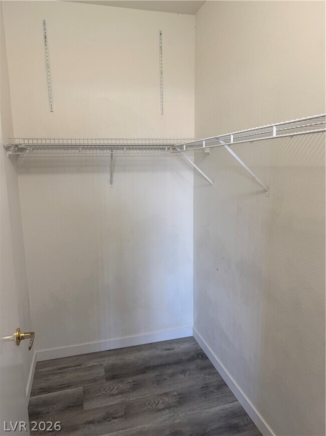 Building Photo - 7255 W Sunset Rd