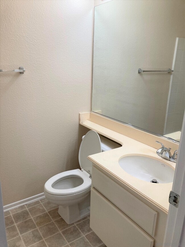 Building Photo - 11335 Affinity Ct