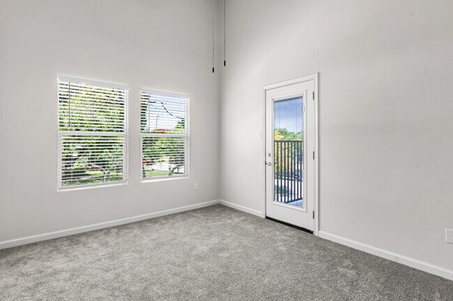 Building Photo - 1002 Morningside Dr