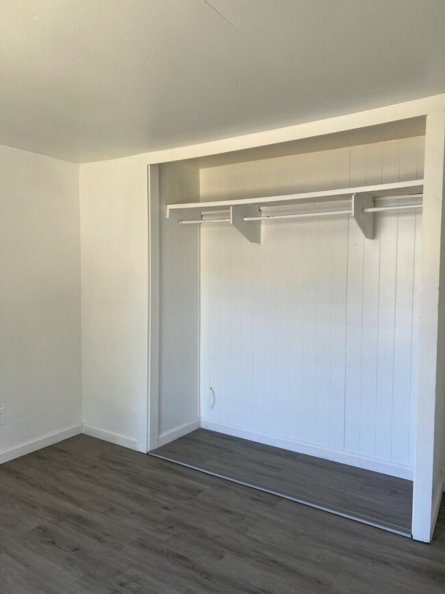 Building Photo - 127 Orchard Pl