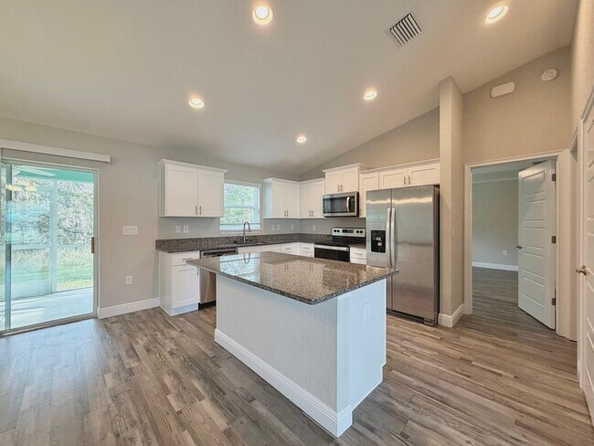 Building Photo - 210 Locust Lane Pass