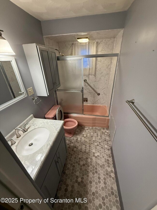 Building Photo - 54 E Columbus Ave