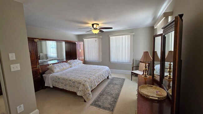 Building Photo - 34 N Montgomery Ave