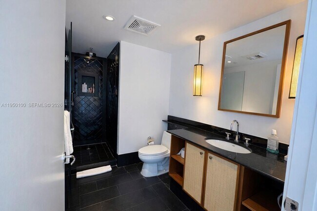 Building Photo - 101 20th St