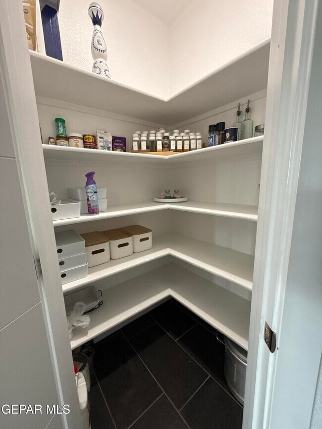 Building Photo - 13010 Terrington Ave