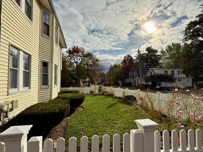 Building Photo - 35-37 Lindale Ave