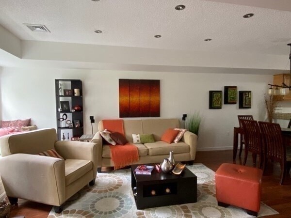 Building Photo - 10 Merganser Way