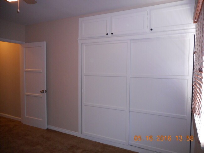 Building Photo - 1111WA