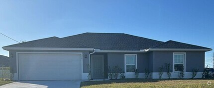 Building Photo - STUNNING Brand New 4/2 Home in Cape Coral