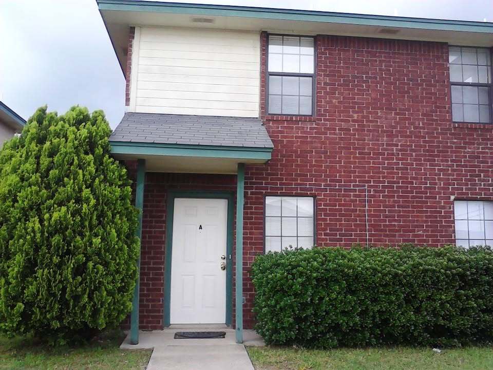 Building Photo - 1112 Leslie Cir