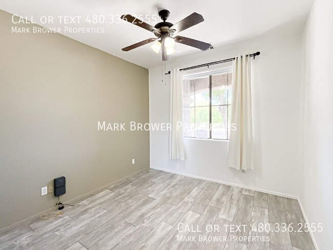 Building Photo - 11878 N 145th Ln