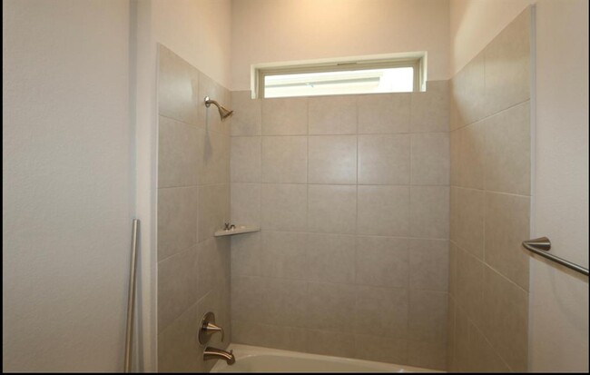 Building Photo - 13002 Stanford Dr