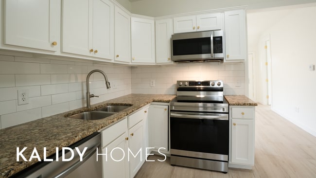 Building Photo - 15 S Walnut St