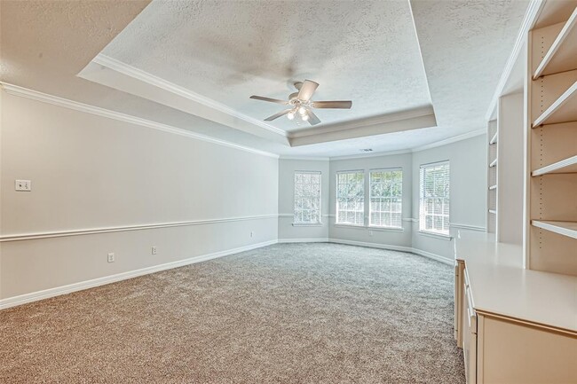 Building Photo - 18 Turtle Creek Manor