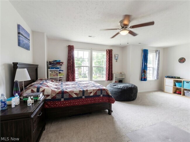 Building Photo - 4509 Millbrook Way