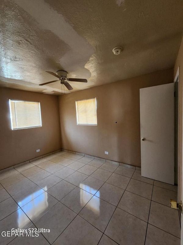 Building Photo - 167 Pearl Ln