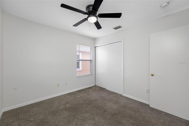 Building Photo - 2537 Harn Blvd