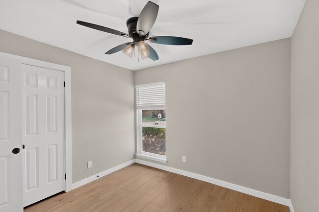 Building Photo - 4420 Seville Ln
