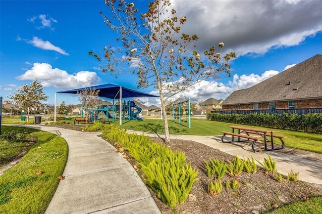 Building Photo - 19015 Blue Valley Ln