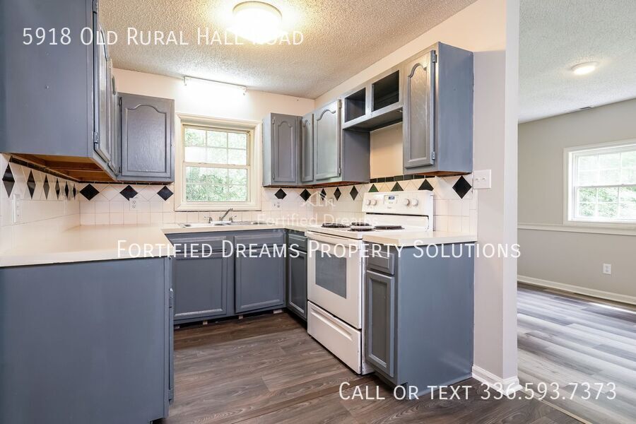 Building Photo - 5918 Old Rural Hall Rd