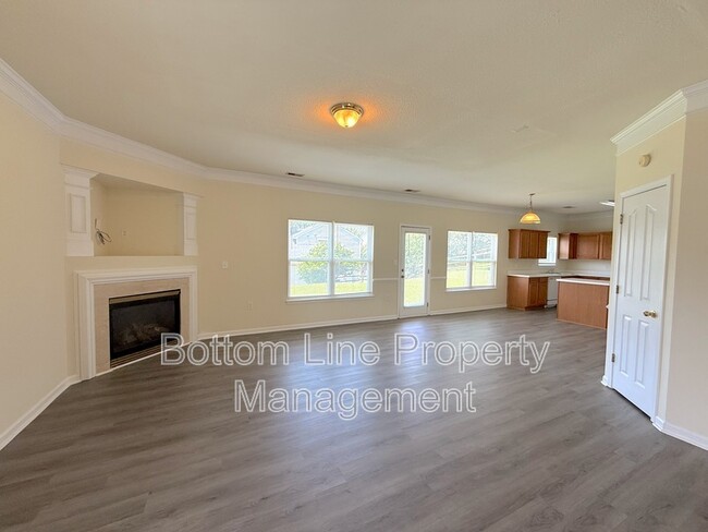 Building Photo - 6926 Brandon Chase Ln