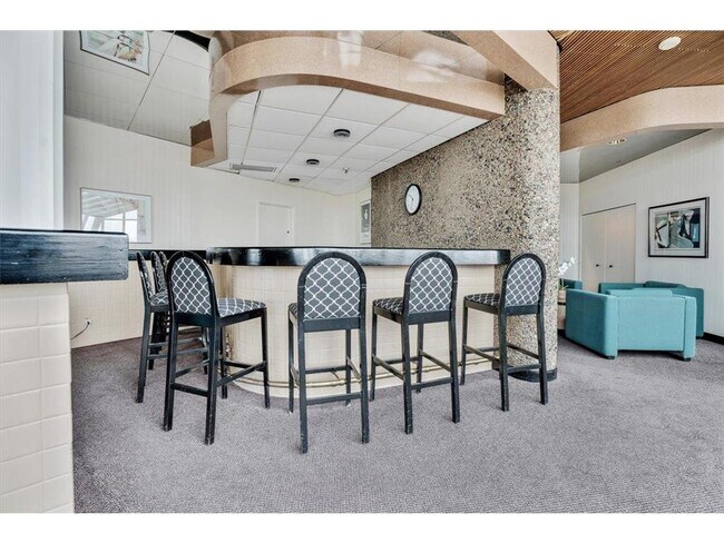 Building Photo - 2950 Dean Pkwy