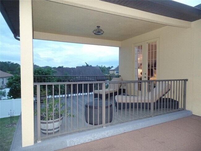 Building Photo - 3240 Pineapple Isle Dr