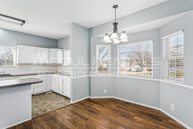 Building Photo - 9411 E Carson St