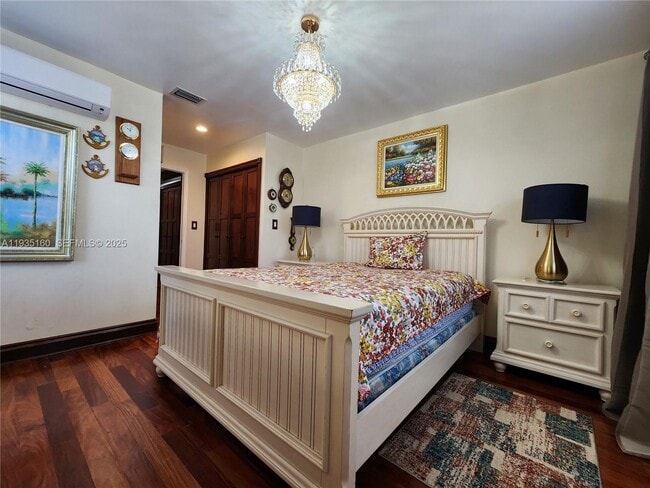 Building Photo - 21028 NE 34th Ct