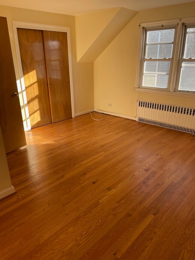 Bedroom - 167 Adelphi Ave