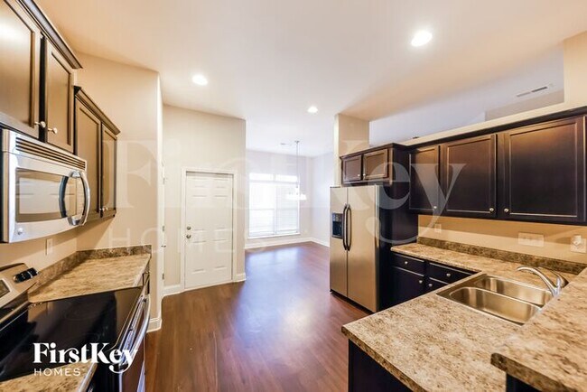 Building Photo - 145 Hillcrest Dr