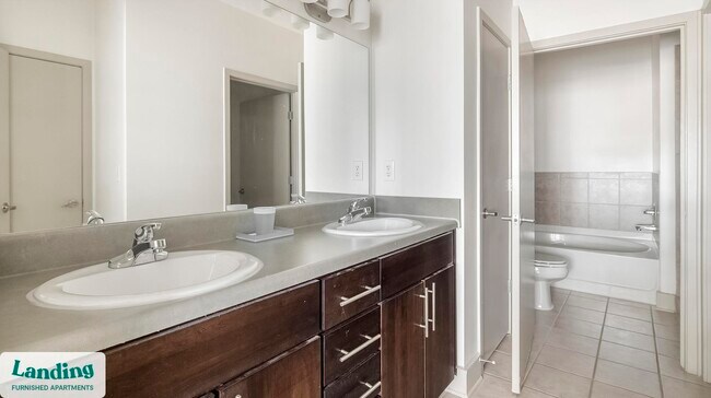 Building Photo - 349 Decatur St. SE