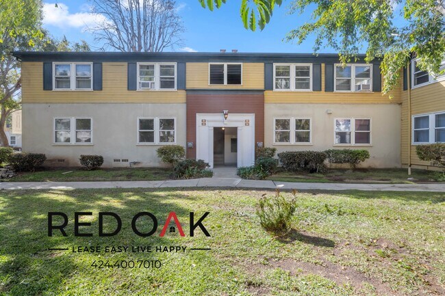 Building Photo - 8752 Belford Ave