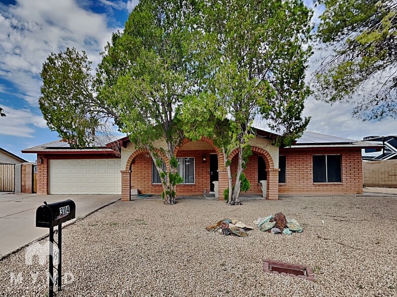 Primary Photo - 3114 W Anderson Dr