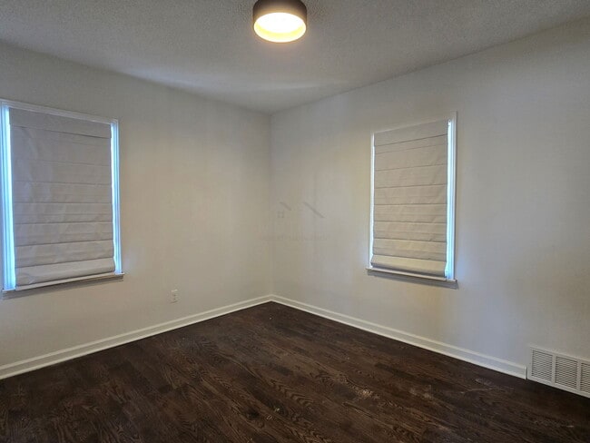 Building Photo - 25312 Winton St