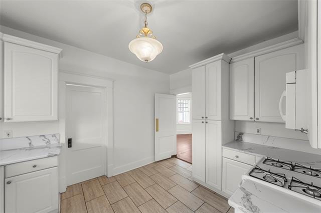 Building Photo - 4615 Gaston Ave