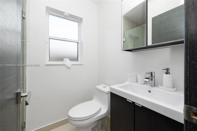 Building Photo - 12940 Auralia Rd