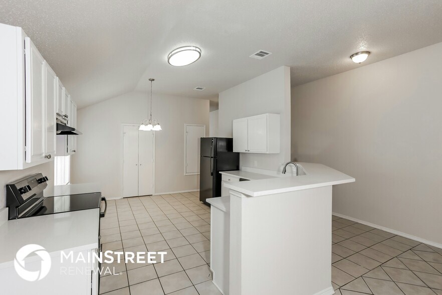 Building Photo - 213 Prairie Gulch Dr