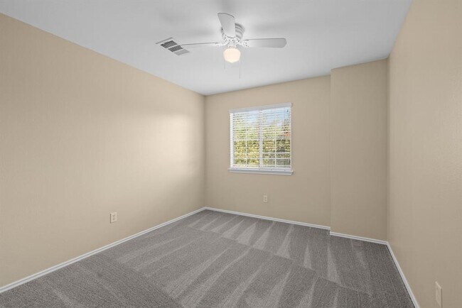 Building Photo - 1142 Stone Forest Trail