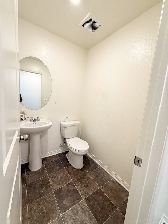 Building Photo - 32100 Prairie Crossing Dr