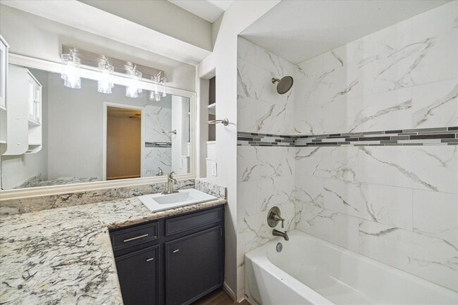Building Photo - 13603 Woodchester Dr