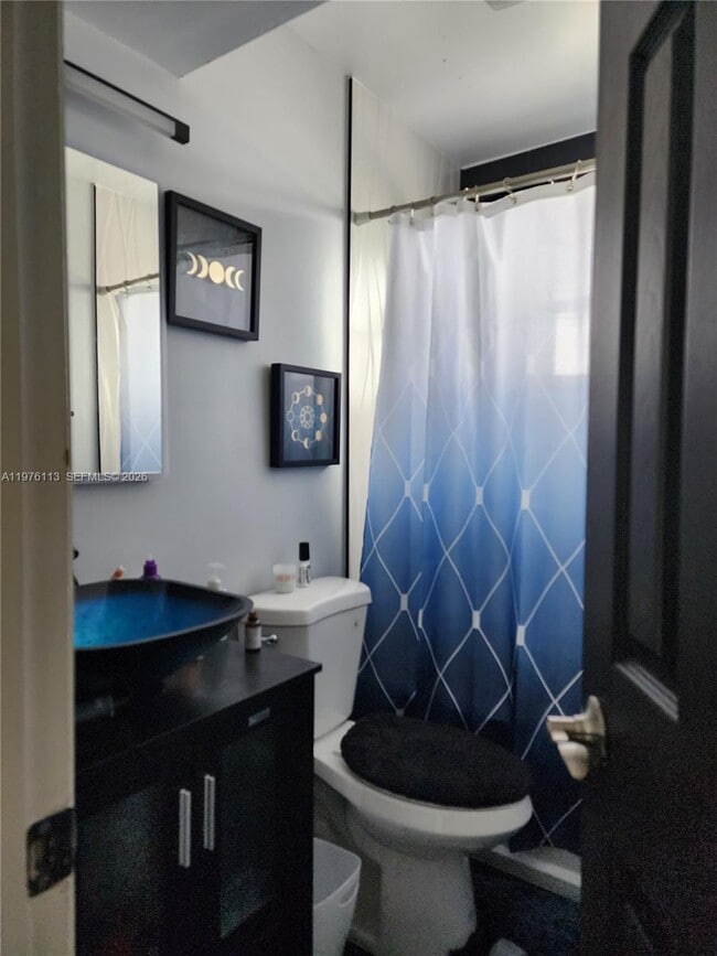 Building Photo - 10046 Winding Lake Rd