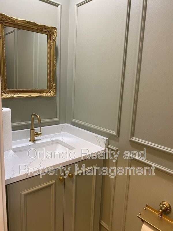 Building Photo - 1567 Napoli Dr W