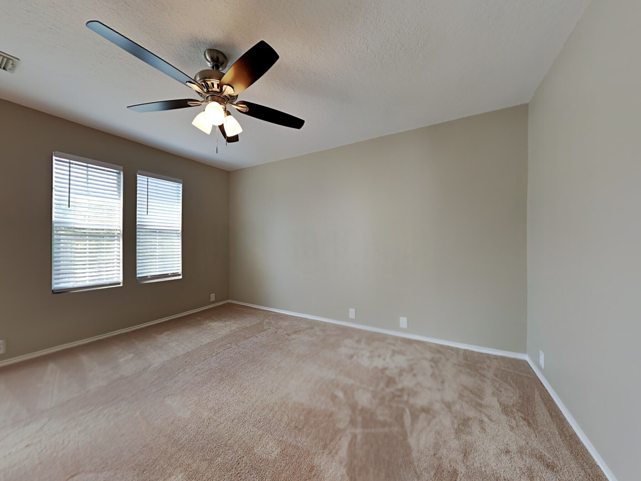 Building Photo - 2250 Prairie Forest Tr