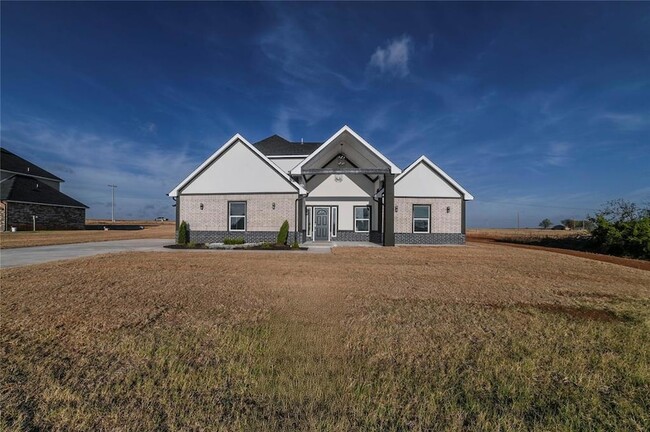 Building Photo - 4715 White Tail Ct