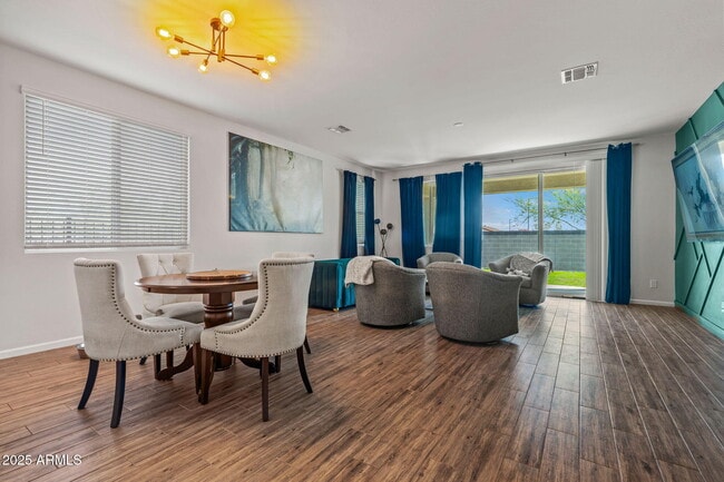 Building Photo - 17809 W Country Club Terrace
